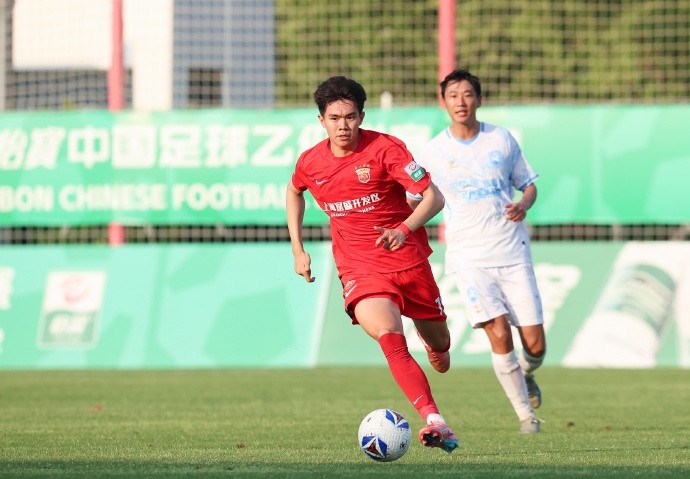 王逸偉貼地斬定勝局，上海海港富盛經(jīng)開1-0蘭州隴原競技